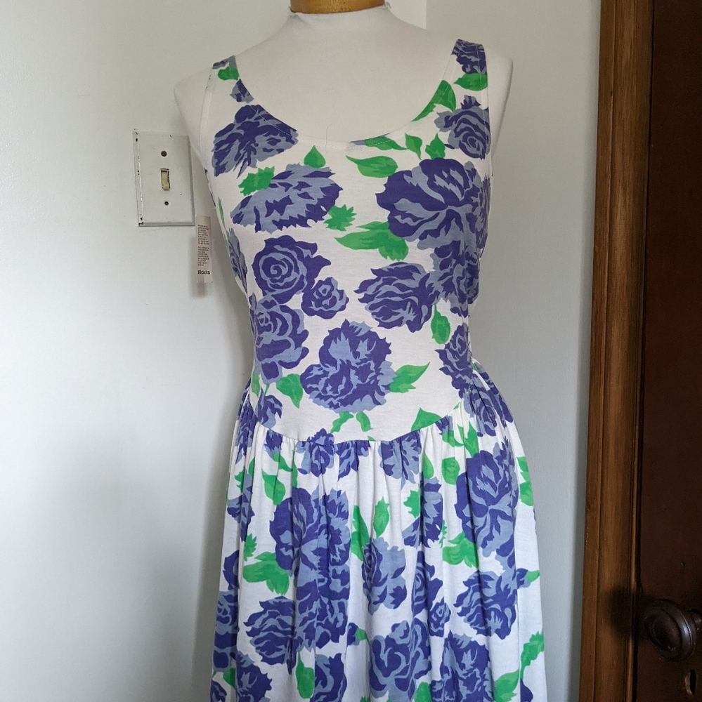 Vintage Gathered Waist Floral Dress